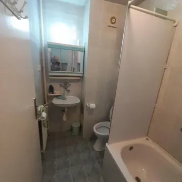 Izdavanje, jednosoban stan, 39m², Grbavica, Novi Sad Sve Podlokacije - image 11