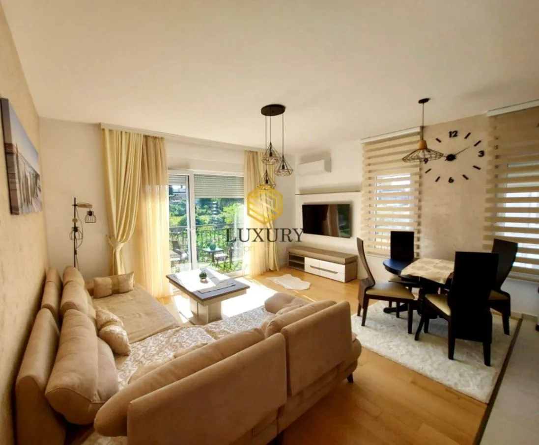 Izdavanje, dvosoban stan, 63m², Cvijetin Brijeg, Podgorica