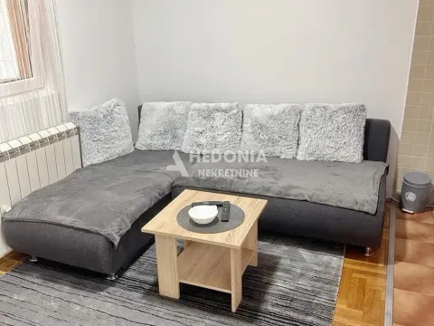 Stan in Čukarica