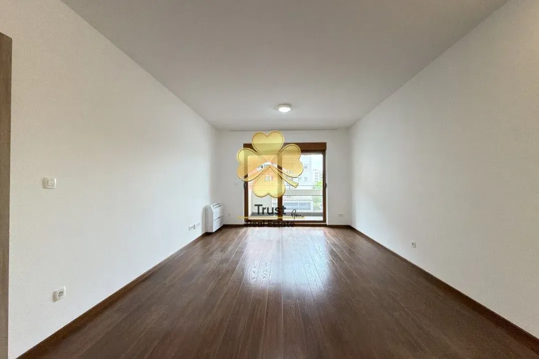 Rent, two bedroom apartment, 70m², Master Kvart, Podgorica