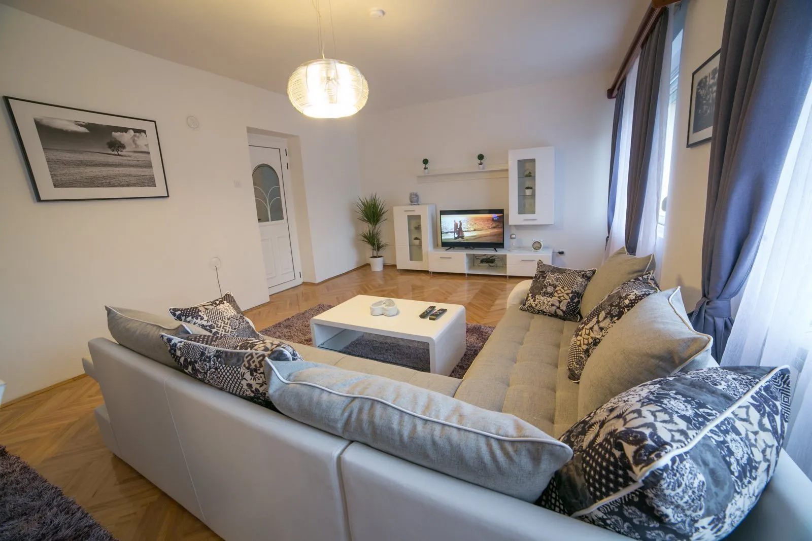 Sale, apartment, 96m², Kolašin, Crna Gora