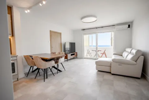 Sale, two bedroom apartment, 45m², Sveti Stefan, Budva - image 13
