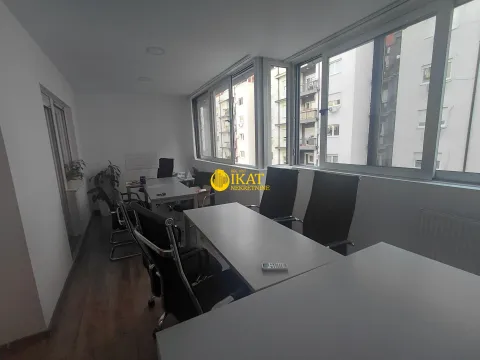 Prodaja, trosoban stan, 62m², Karaburma, Palilula Sve Podlokacije - image 7