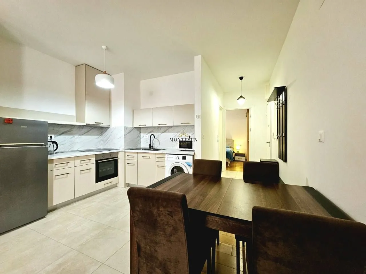 Rent, one bedroom apartment, 47m², Bečići, Budva