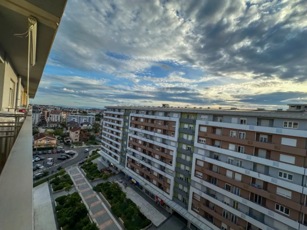 Prodaja, jednosoban stan, 49m², Central Point, Podgorica