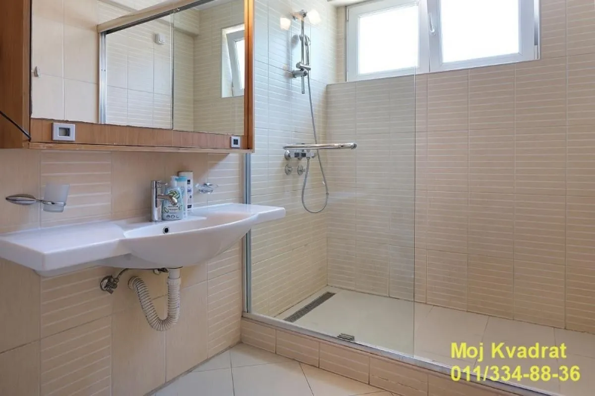 Sale, one bedroom apartment, 33m², Autokomanda, Voždovac Sve Podlokacije