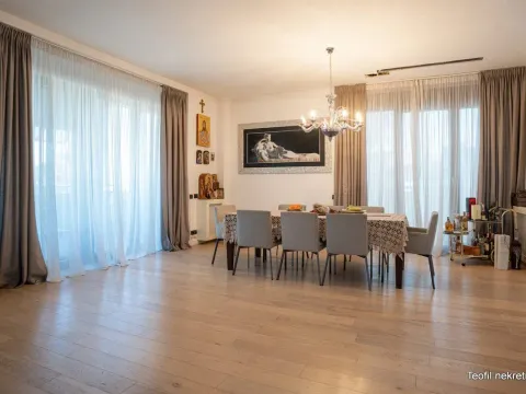 Prodaja, četvorosoban stan, 220m², Savski Venac, Beograd - image 5