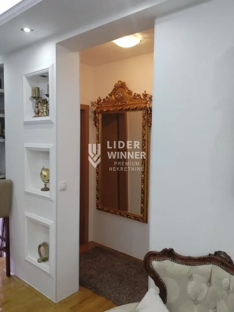 Sale, two bedroom apartment, 50m², Olimp, Zvezdara Sve Podlokacije