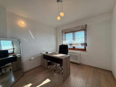 Prodaja, trosoban stan, 120m², Podgorica, Crna Gora - image 8