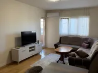 Izdavanje, jednosoban stan, 52m², City Kvart, Podgorica - image 5