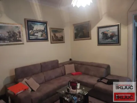 Sale, three bedroom apartment, 80m², Centar, Novi Sad - image 2