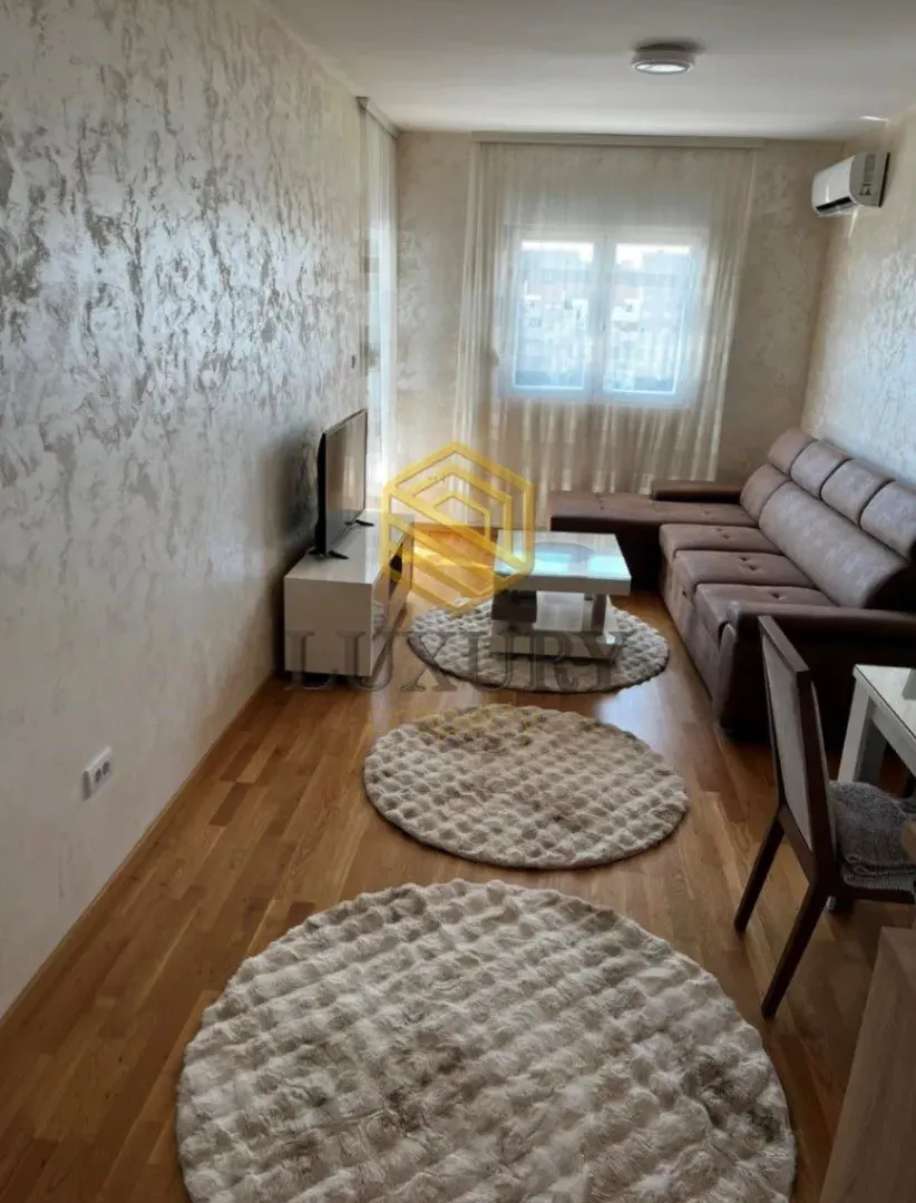 Prodaja, jednosoban stan, 43m², Stari Aerodrom, Podgorica