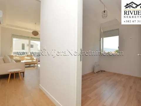 Sale, two bedroom apartment, 50m², Bijela, Herceg Novi - image 11