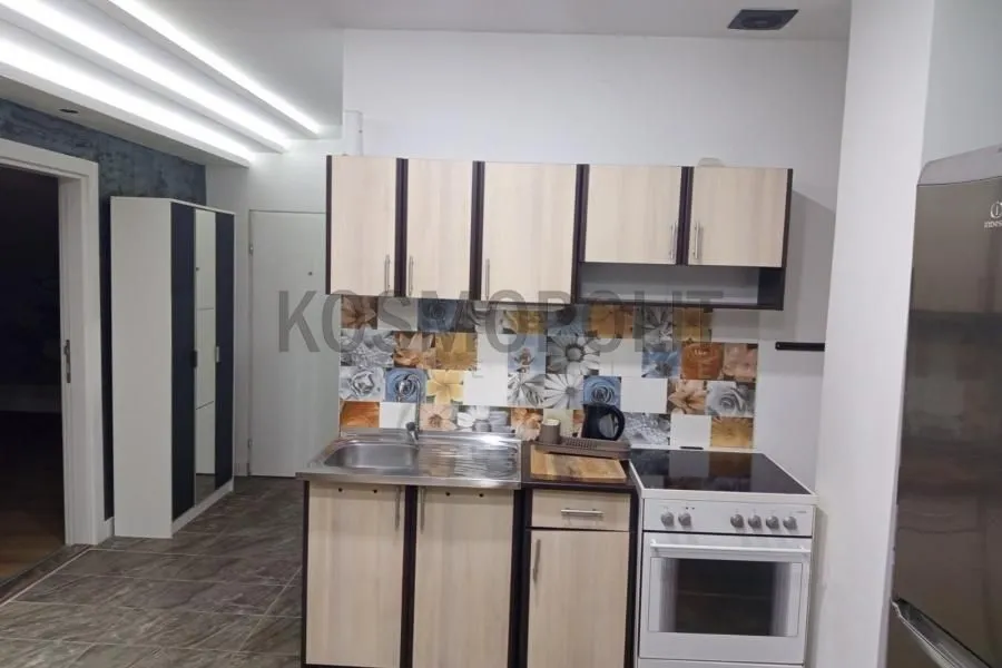 Prodaja, trosoban stan, 49m², Barajevo (mesto), Barajevo