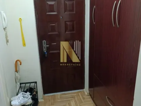 Izdavanje, jednosoban stan, 32m², Bulevar Evrope, Novi Sad Sve Podlokacije - image 2