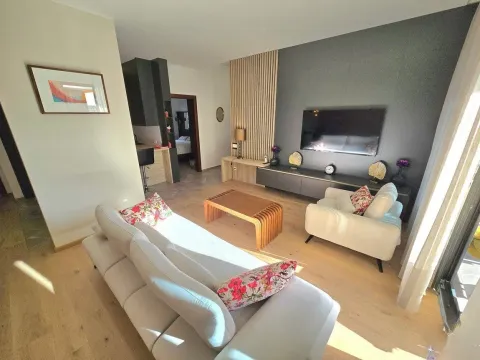 Prodaja, dvosoban stan, 79m², Bečići, Budva - image 6