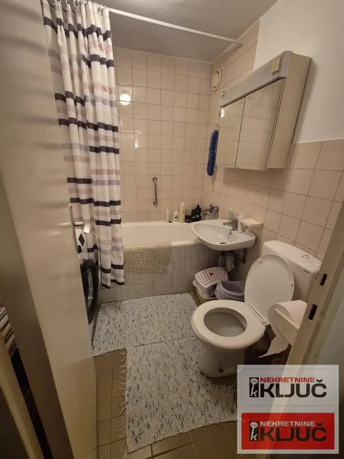 Prodaja, dvosoban stan, 80m², Liman 4, Novi Sad Sve Podlokacije