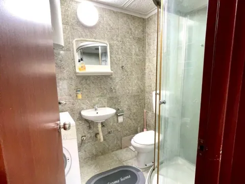 Izdavanje, dvosoban stan, 70m², Gornja Gorica, Podgorica - image 7