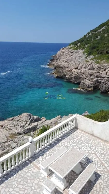 Sale, house, 300m², Bar, Crna Gora