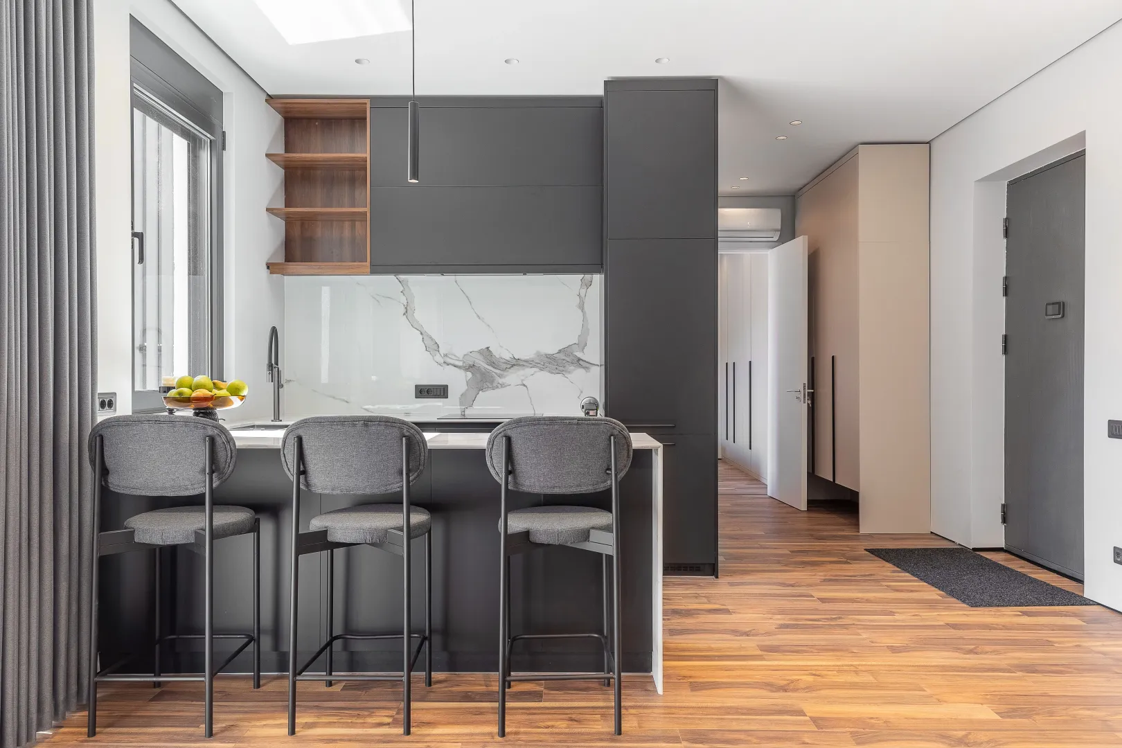Prodaja, jednosoban stan, 54m², Lastva Grbaljska, Kotor