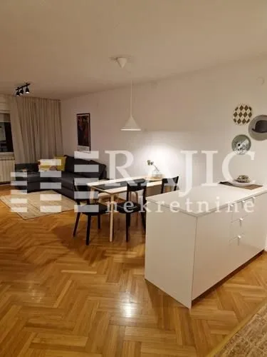 Izdavanje, dvosoban stan, 50m², Čubura, Beograd