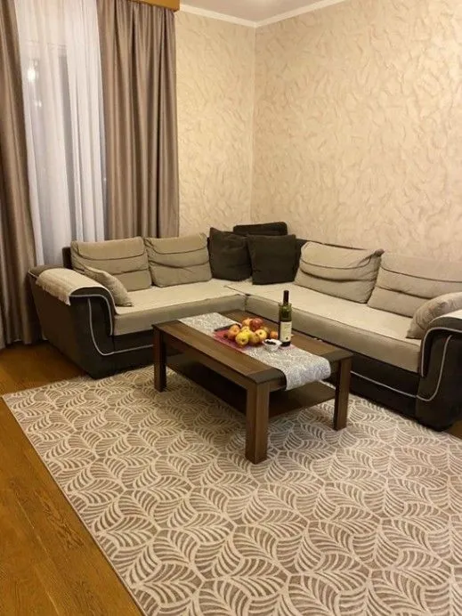 Izdavanje, jednosoban stan, 50m², Ljubović, Podgorica