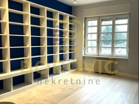 Izdavanje, dvosoban stan, 125m², Stari Grad, Beograd - image 2