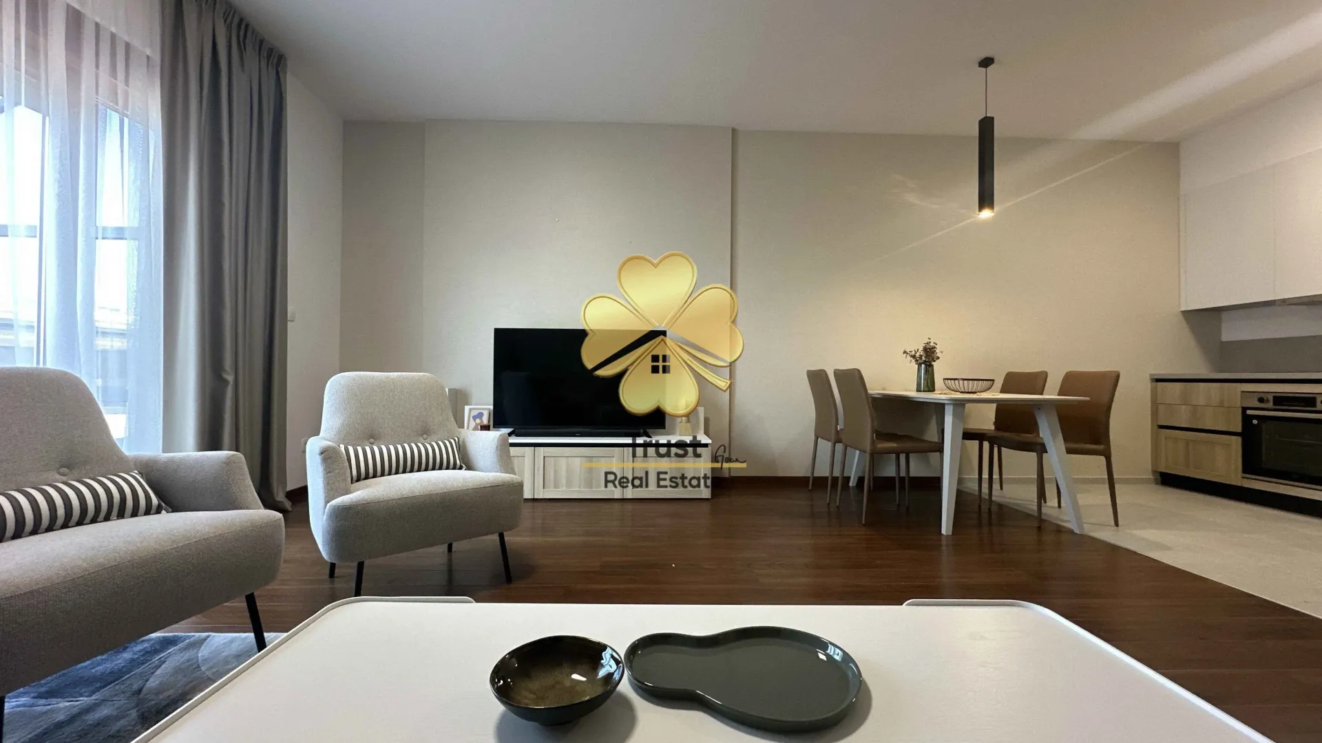 Rent, four bedroom apartment, 110m², Master Kvart, Podgorica