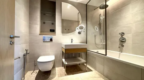 Prodaja, trosoban stan, 110m², Porto Montenegro, Tivat - image 12