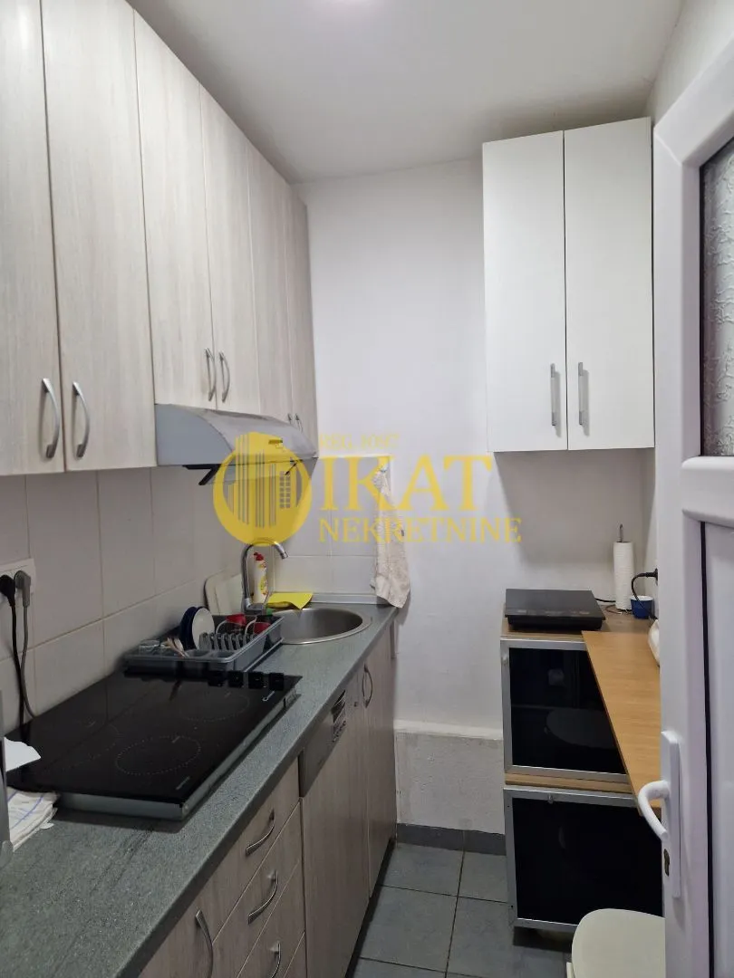 Sale, office space, 98m², Cvetkova Pijaca, Zvezdara Sve Podlokacije
