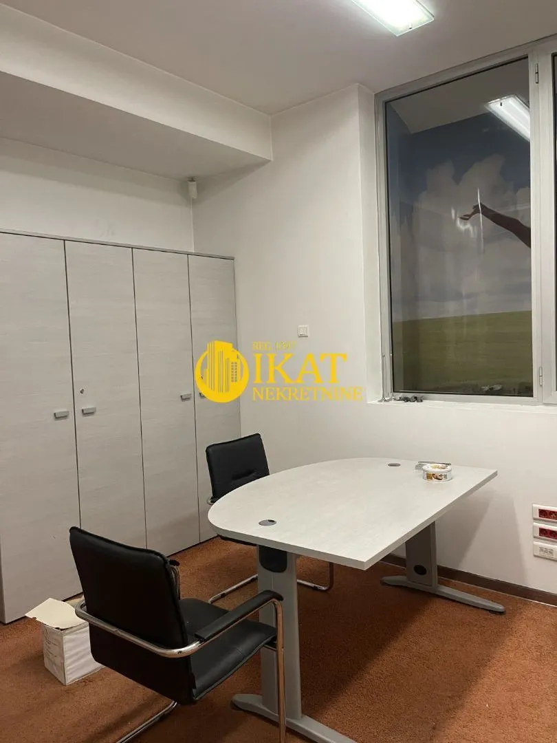Rent, office space, 526m², Stari Grad, Beograd