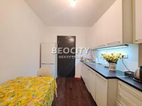 Prodaja, dvosoban stan, 70m², Čubura, Beograd - image 12