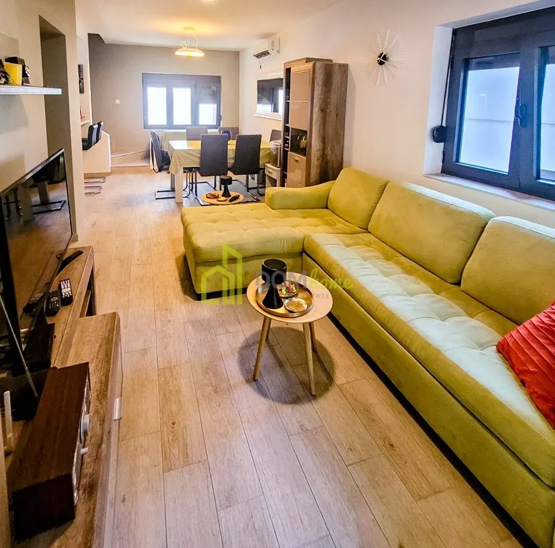 Prodaja, kuća, 175m², Bar, Crna Gora