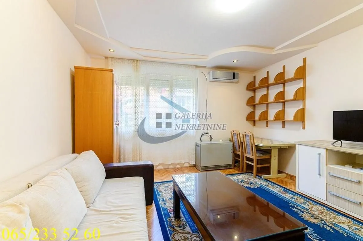 Prodaja, garsonjera, 25m², Karaburma, Palilula Sve Podlokacije