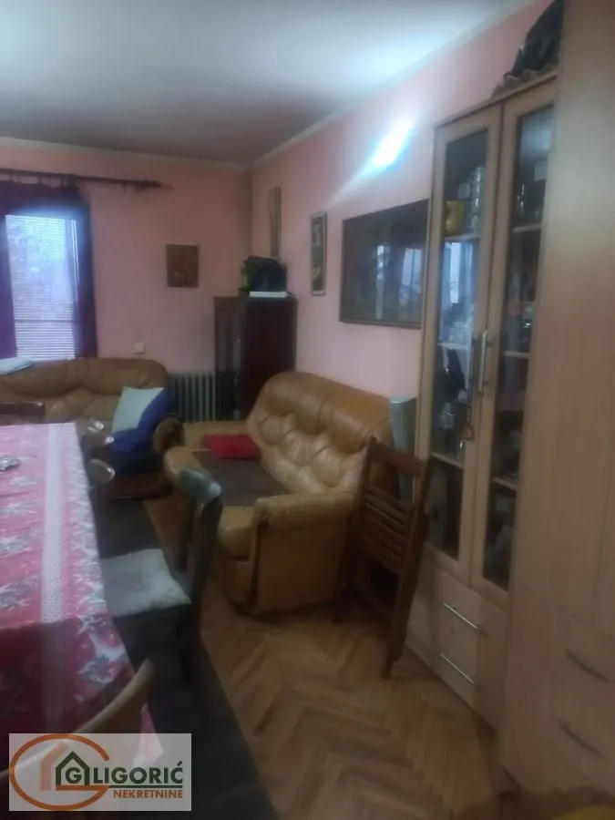 Prodaja, kuća, 300m², Mirijevo Sve Podlokacije, Beograd