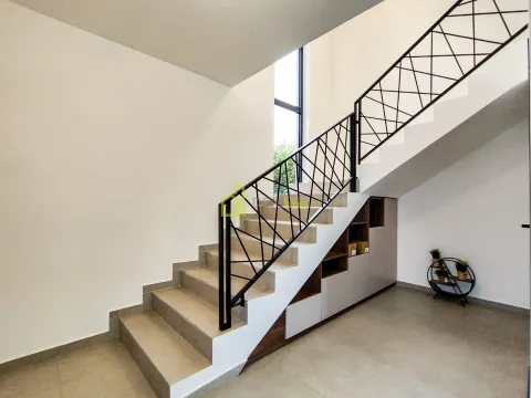 Prodaja, kuća, 150m², Donja Gorica, Podgorica - image 5