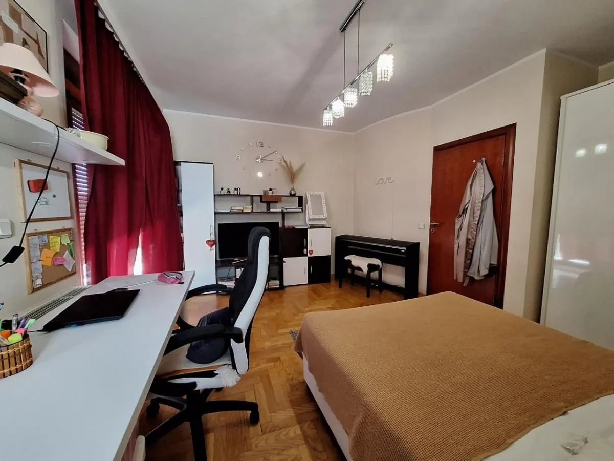 Sale, house, 253m², Adice, Novi Sad Sve Podlokacije
