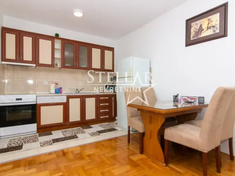 Izdavanje, dvosoban stan, 62m², Stari Aerodrom, Podgorica - image 12