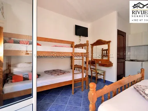 Prodaja, kuća, 331m², Igalo, Herceg Novi - image 16