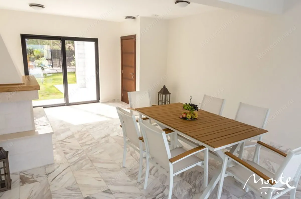Prodaja, kuća, 350m², Herceg Novi, Crna Gora