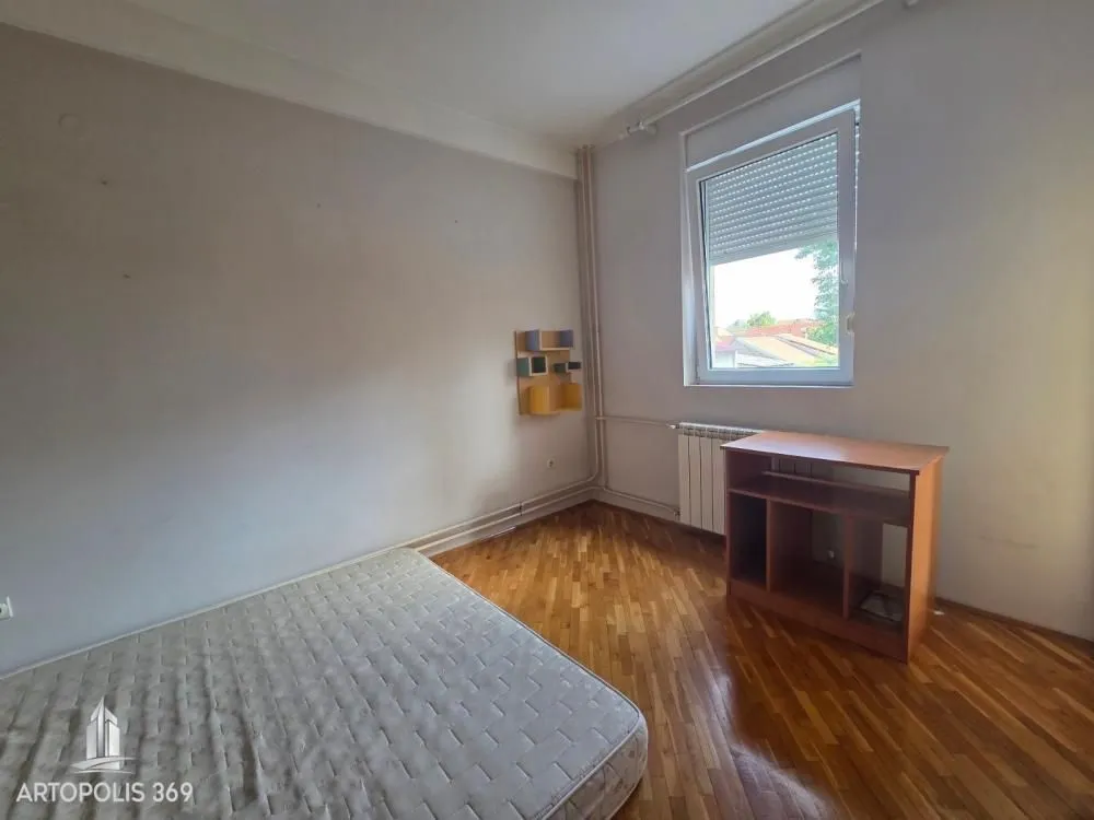 Rent, three bedroom apartment, 83m², Zemun Sve Podlokacije, Beograd