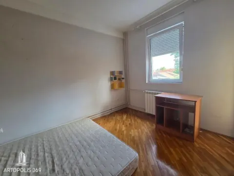 Rent, three bedroom apartment, 83m², Zemun Sve Podlokacije, Beograd - image 10