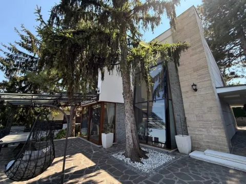 Prodaja, kuća, 318m², Petrovaradin, Novi Sad - image 80