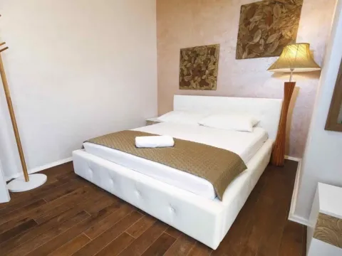 Sale, one bedroom apartment, 96m², Budva, Crna Gora - image 6