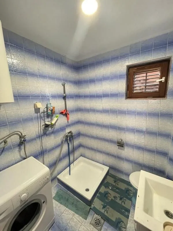Prodaja, kuća, 90m², Sutomore, Bar