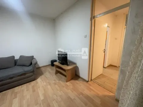 Sale, one bedroom apartment, 50m², Zvezdara Sve Podlokacije, Beograd - image 3