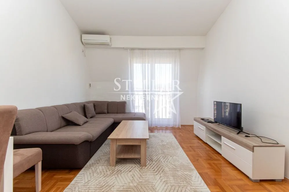 Prodaja, jednosoban stan, 37m², Stari Aerodrom, Podgorica