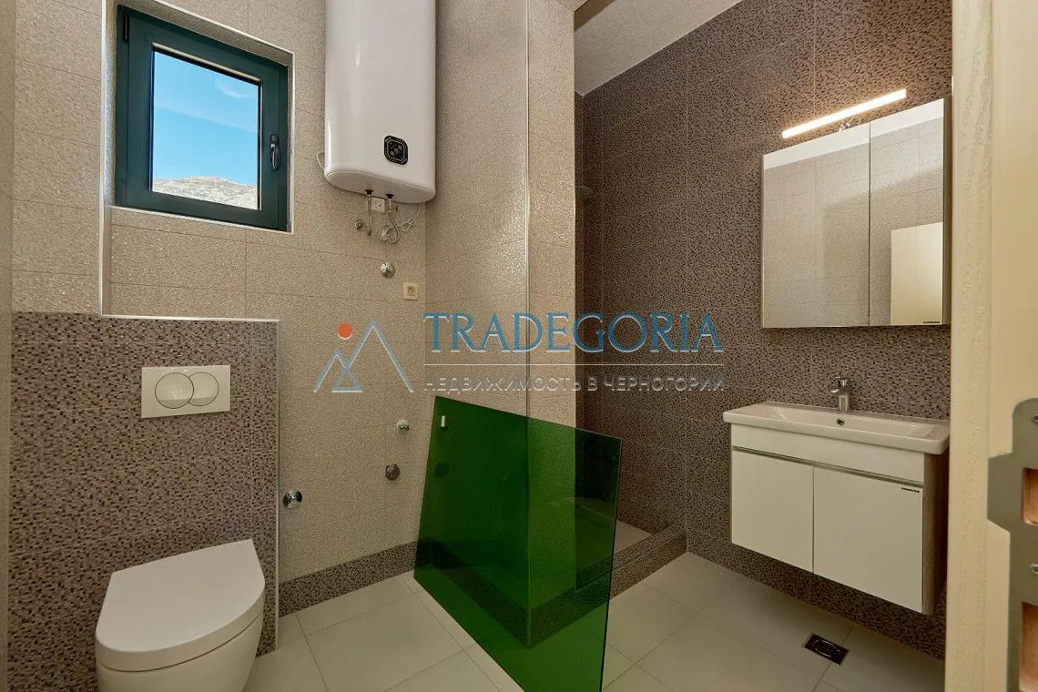Prodaja, dvosoban stan, 63m², Bečići, Budva