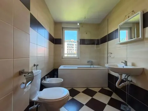 Rent, three bedroom apartment, 107m², Vezirov Most, Podgorica - image 4