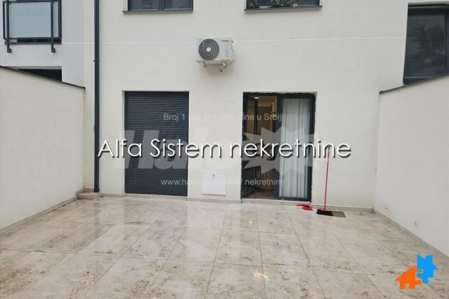 Izdavanje, trosoban stan, 60m², Vračar Sve Podlokacije, Beograd